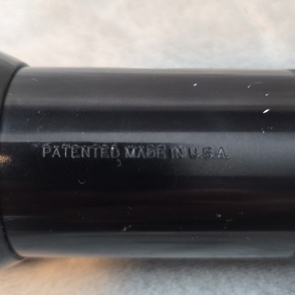 Maglite 2 D Cell Flashlight Made In The USA - Picture 4 of 6
